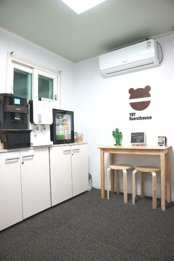 Toy Guesthouse Seoul Eksteriør bilde